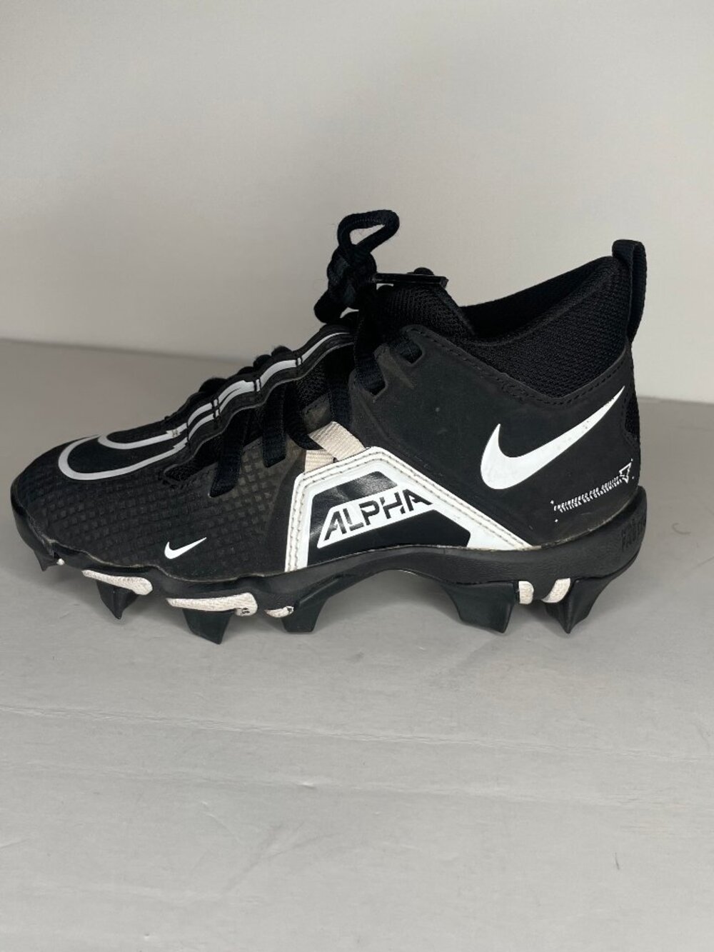 Nike Techwear Alpha Menace 3 Shark Black Football Cleats Youth Size 12C - Picture 2 of 10